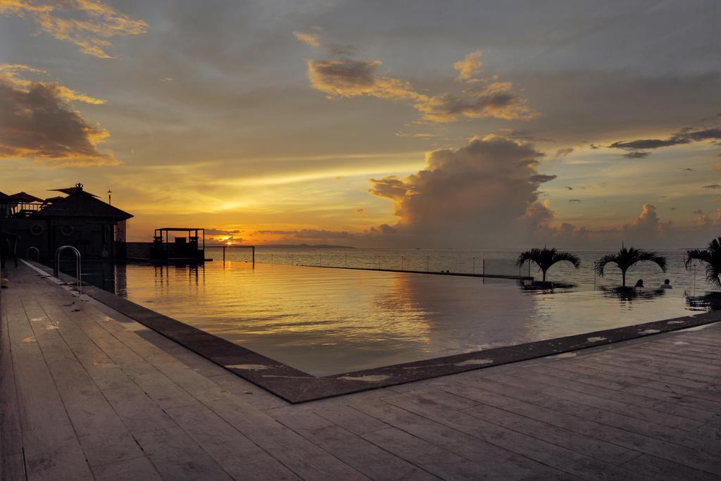 Hotel On The Rock Kupang  Dış mekan fotoğraf